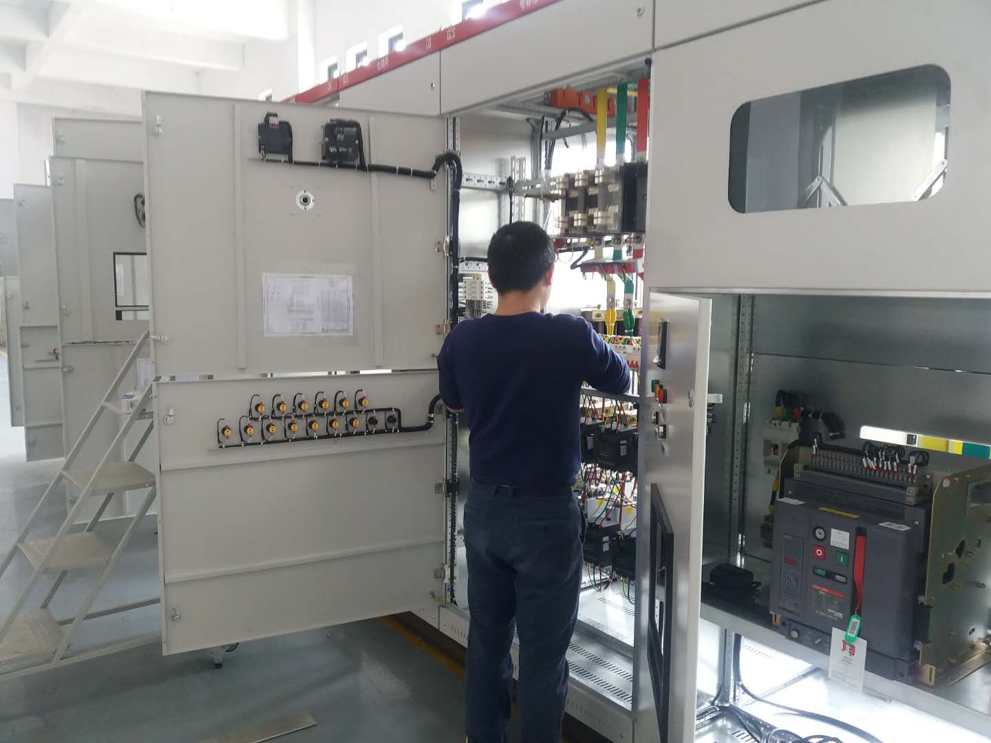 組裝現(xiàn)場 組裝現(xiàn)場